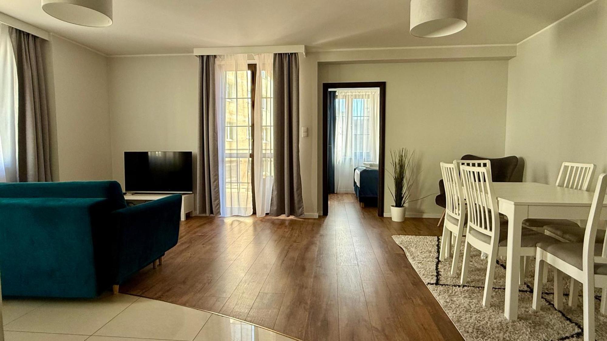 Hotel apartamentowy Marina Coastal