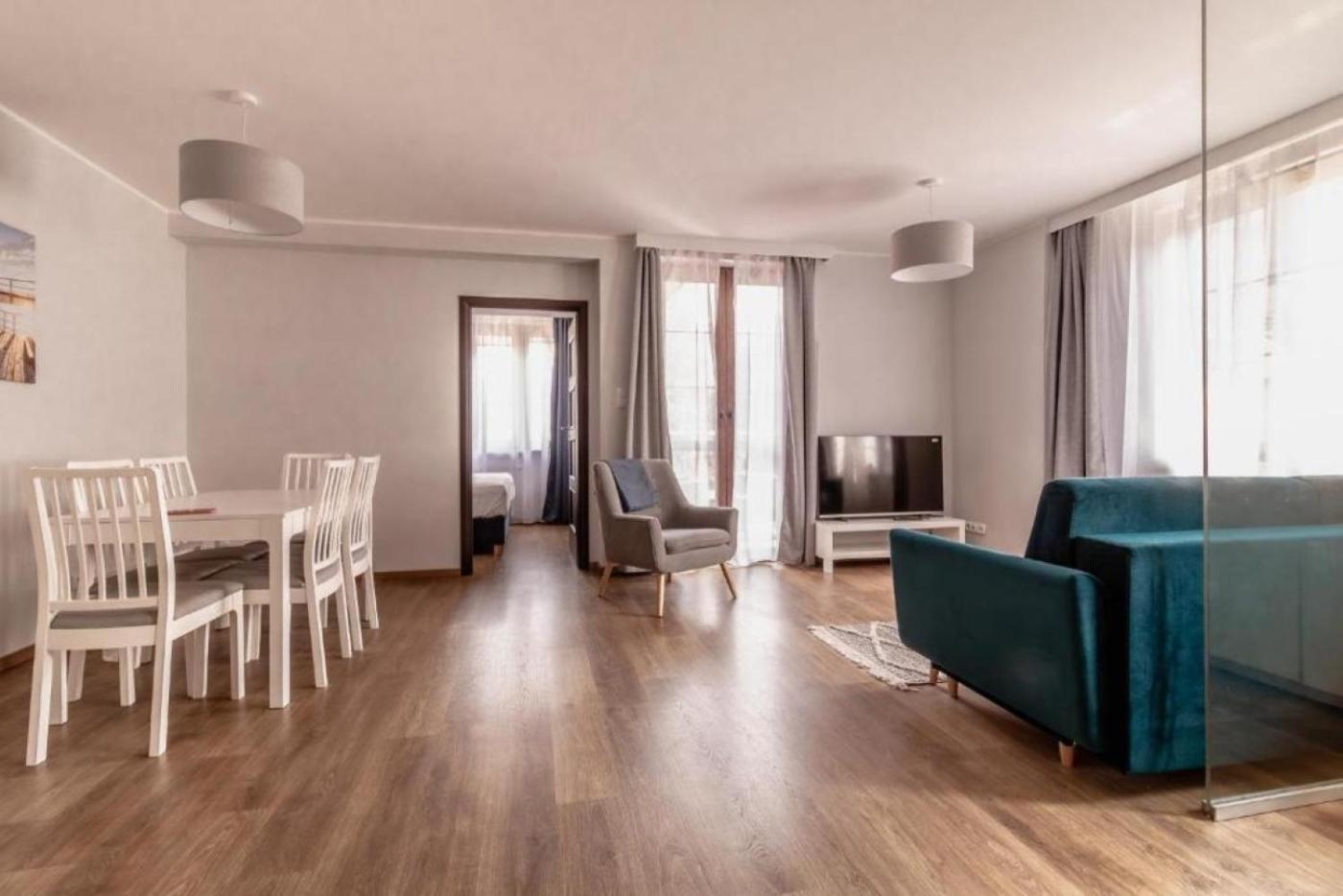 Marina Coastal Aparthotel